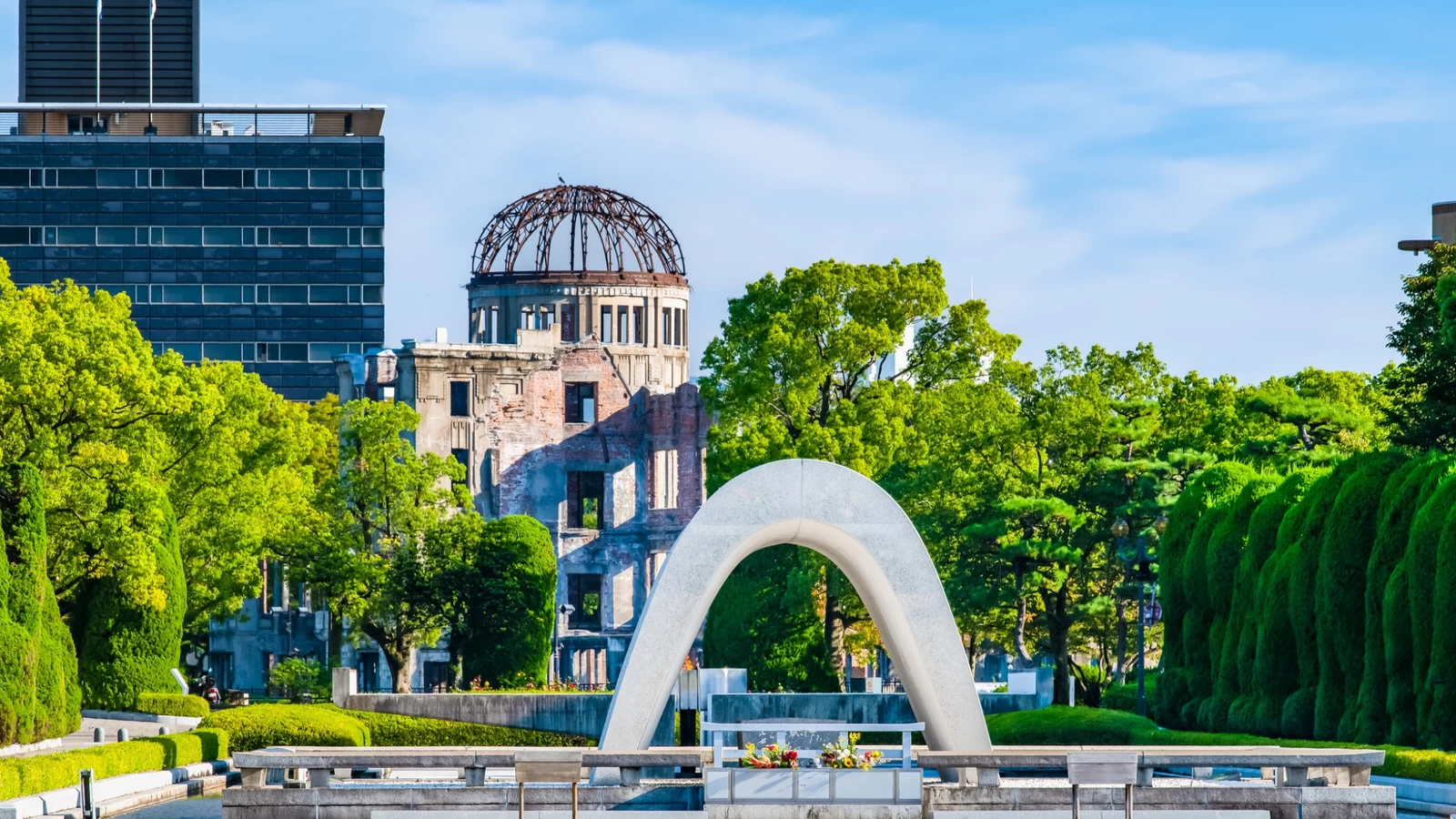 Top 5 Lunch Spots Near Atomic Bomb Dome and Hiroshima Peace Memorial Museum