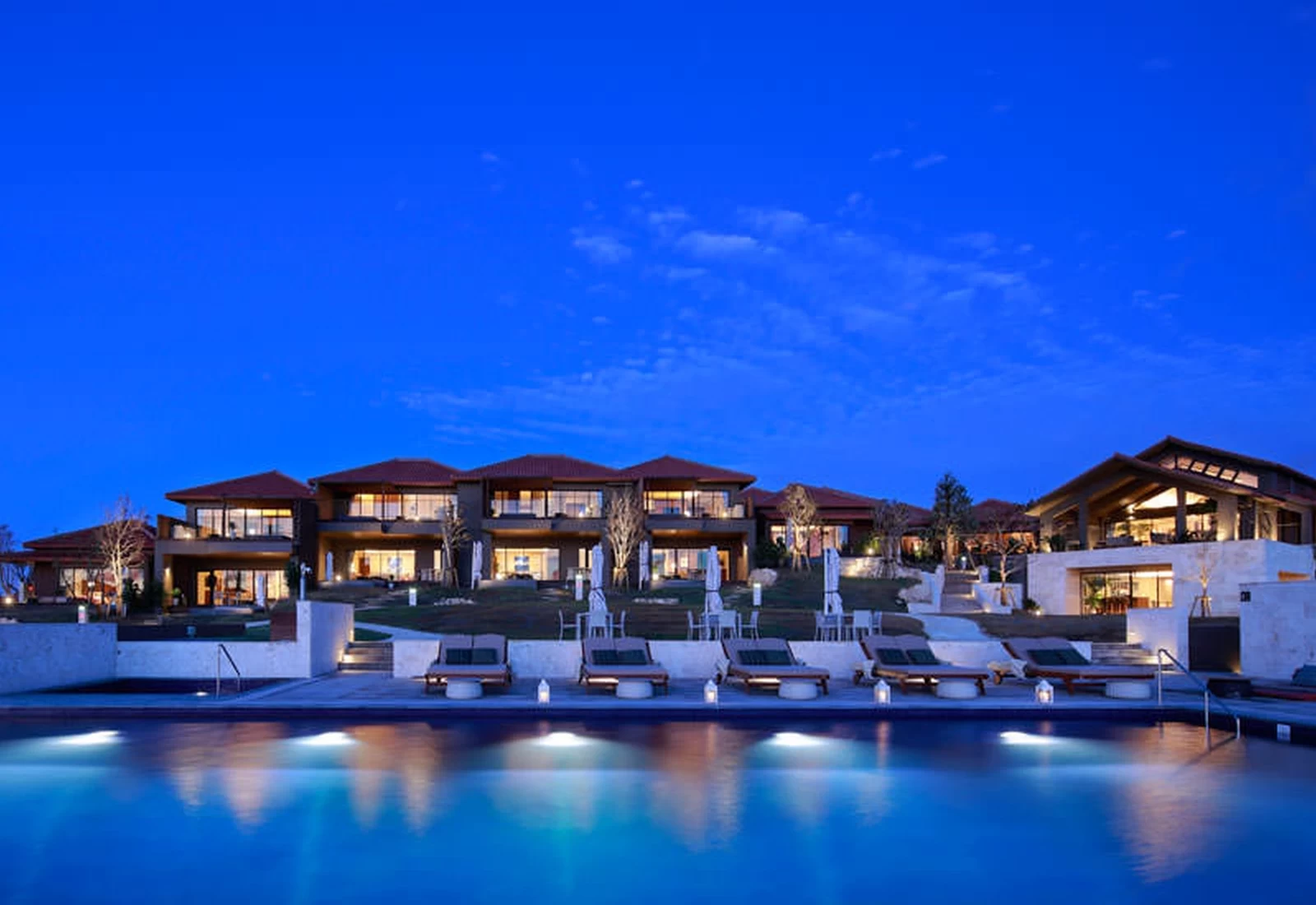 THE HIRAMATSU HOTELS & RESORTS GINOZA