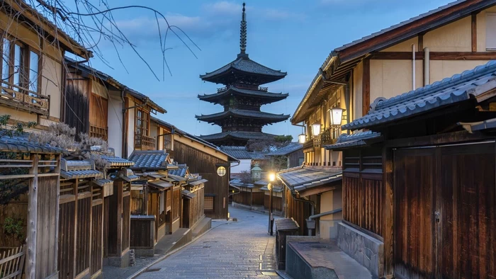 19 Must-Buy Kyoto Souvenirs – From Popular Items to Hidden Gems