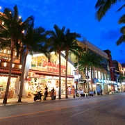 12 Must-Visit Okinawa Souvenir Shops for Awamori, Perfume, and Ryukyu Glass