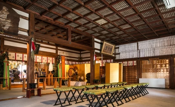 Yasue Hachimangu Shrine & Kanazawa Suitengu Shrine