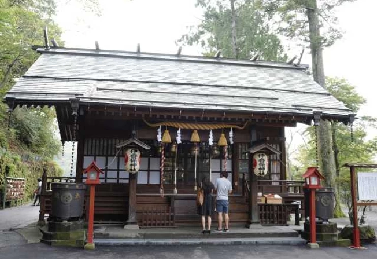 Ikaho Shrine